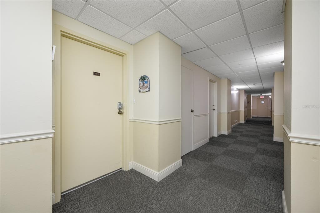 1621 GULF BOULEVARD #706 2