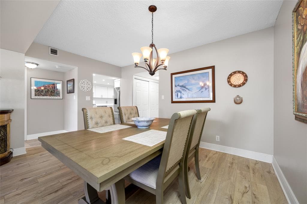 1621 GULF BOULEVARD #706 5