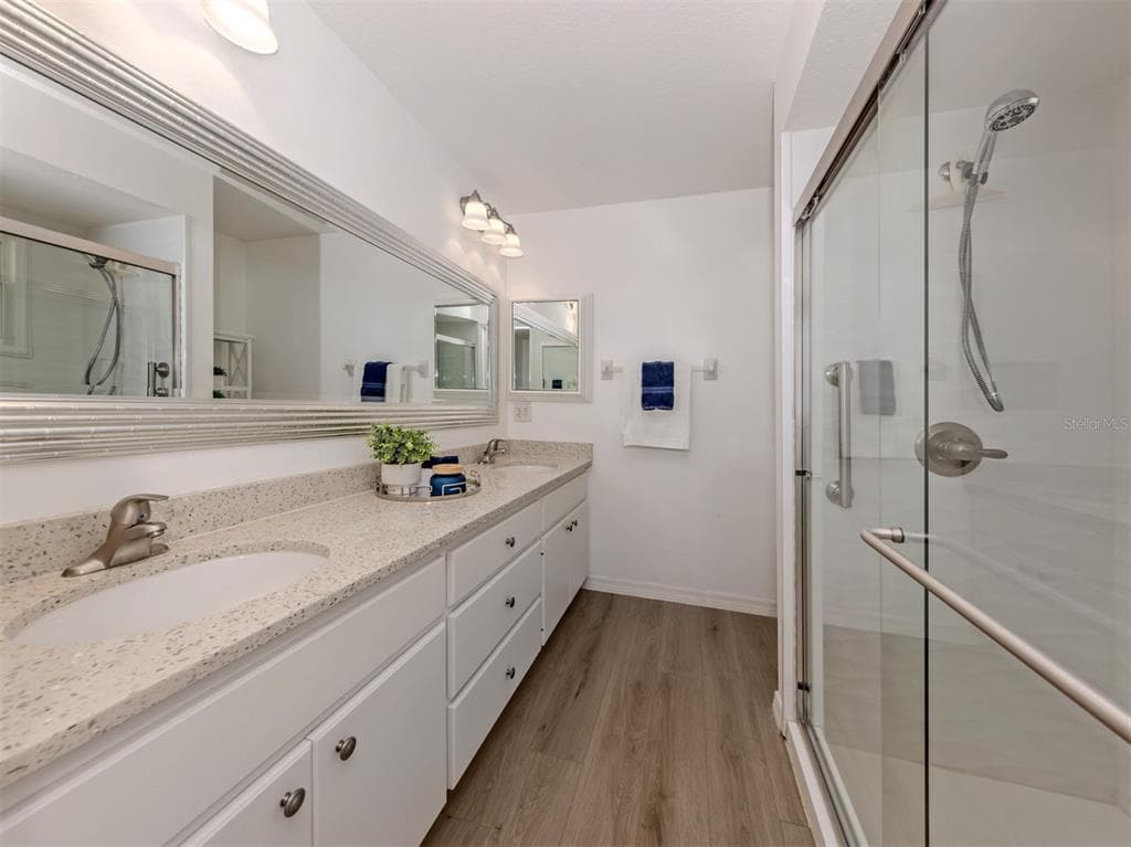 3224 WOODBERRY LANE photo 23
