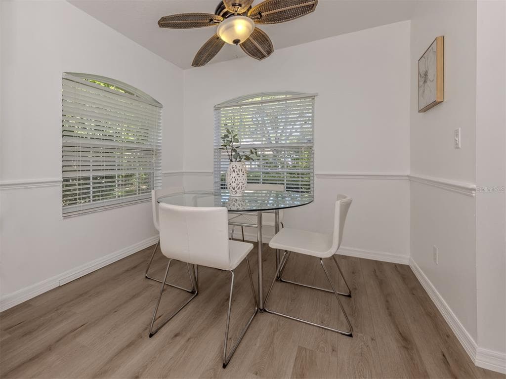 3224 WOODBERRY LANE photo 8