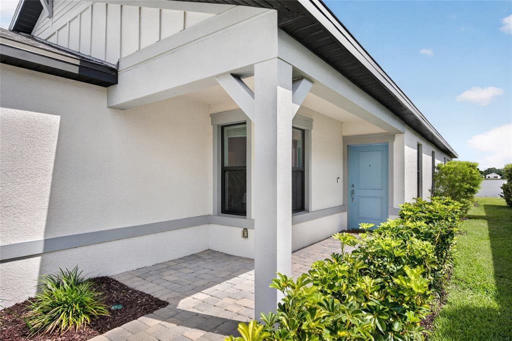 6492 SILVERSTAR DRIVE photo 3