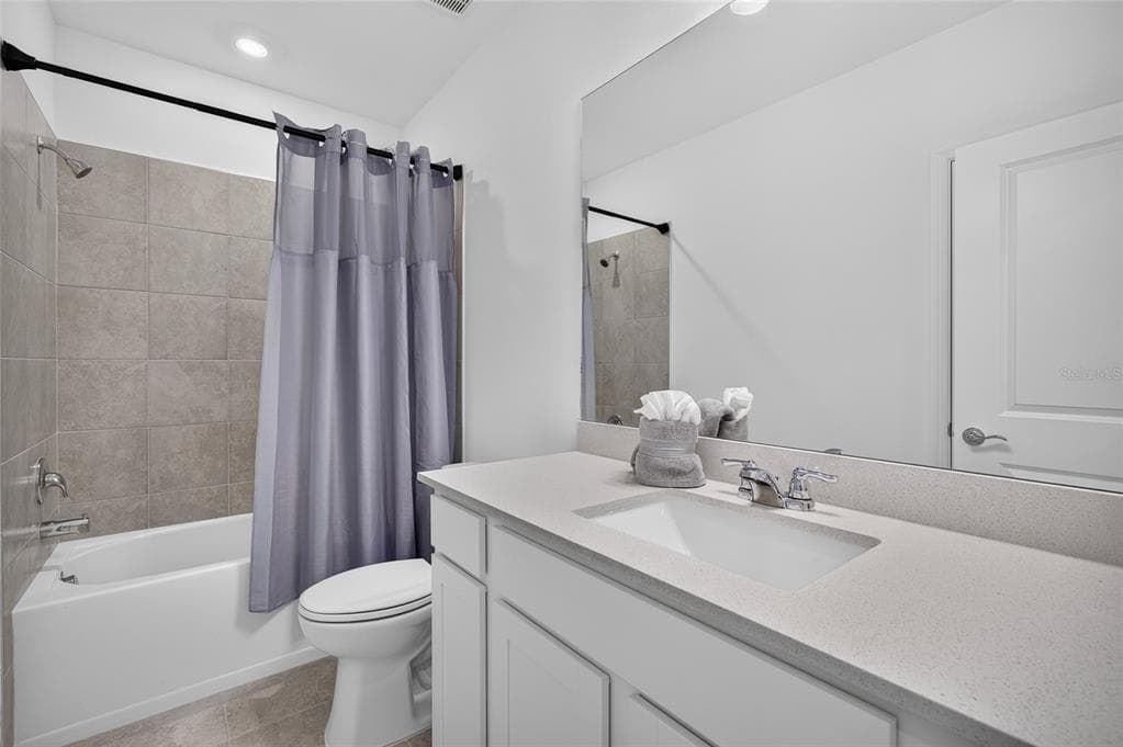 6492 SILVERSTAR DRIVE photo 19