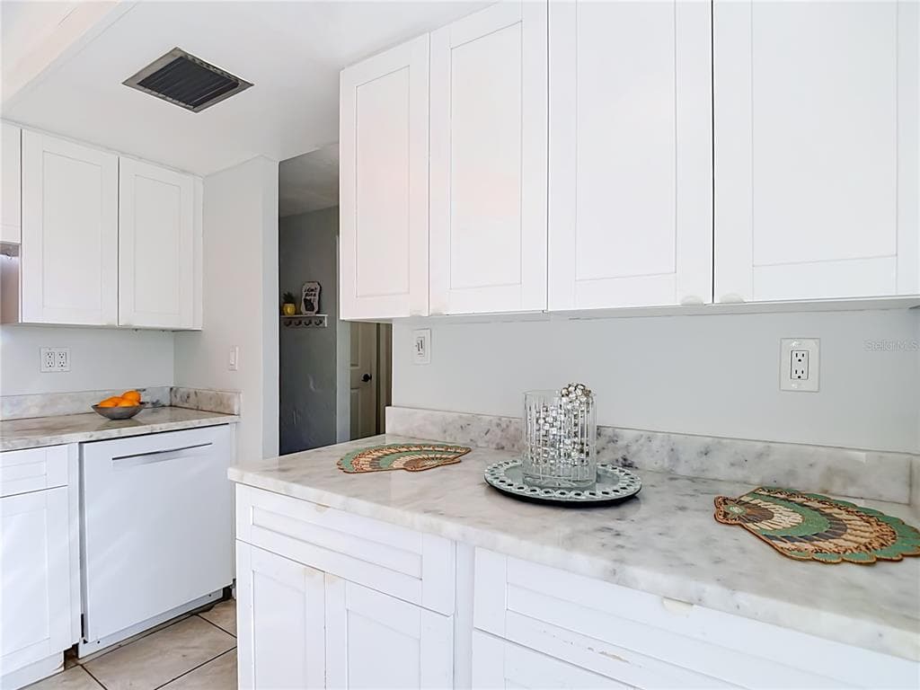 4227 TOUCHTON PLACE 4227 photo 6
