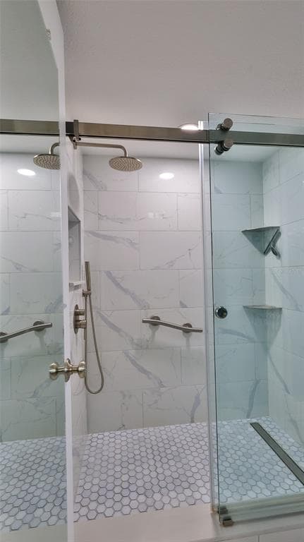 101 N RIVERSIDE DRIVE 4120 photo 24