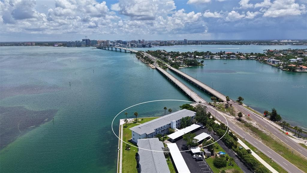 777 JOHN RINGLING BOULEVARD #24 2