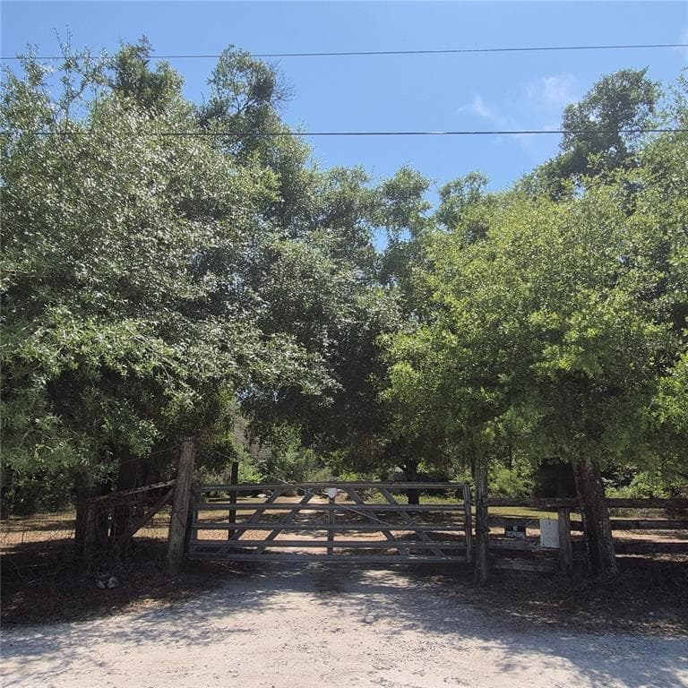 12858 HIALEAH AVENUE photo 2