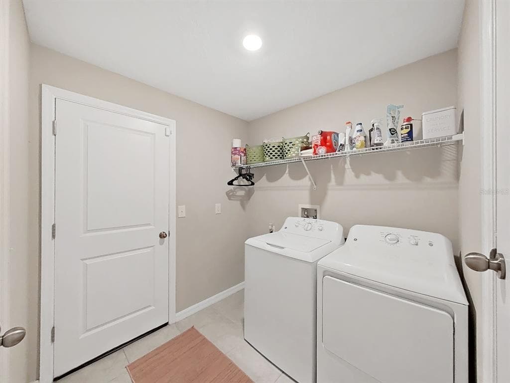 5413 BLUE AZURE DRIVE photo 17