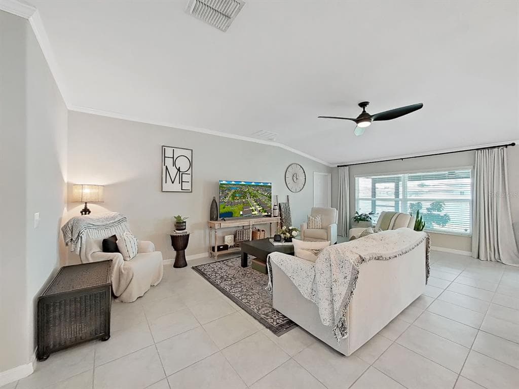 5413 BLUE AZURE DRIVE photo 18