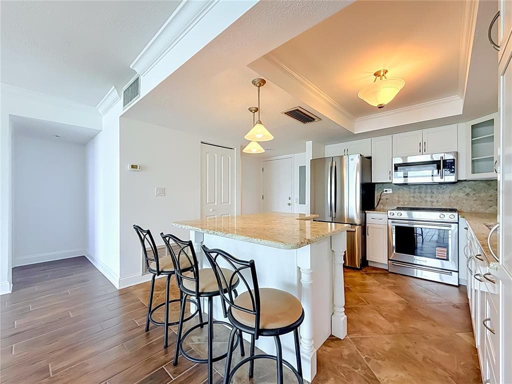 450 TREASURE ISLAND CAUSEWAY 111 photo 21