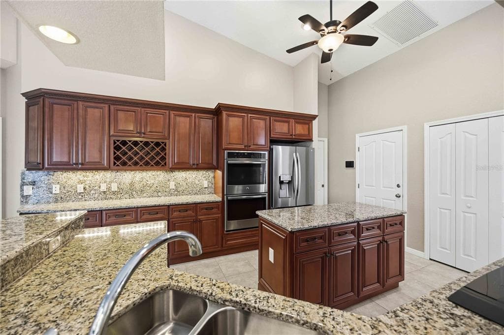 2719 MAYAGUANA COURT photo 25