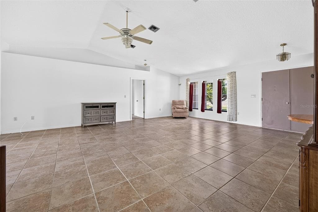 25192 DERRINGER ROAD photo 5