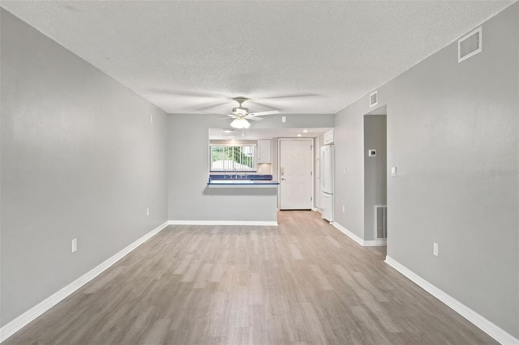 90 S HIGHLAND AVENUE 1414 photo 8