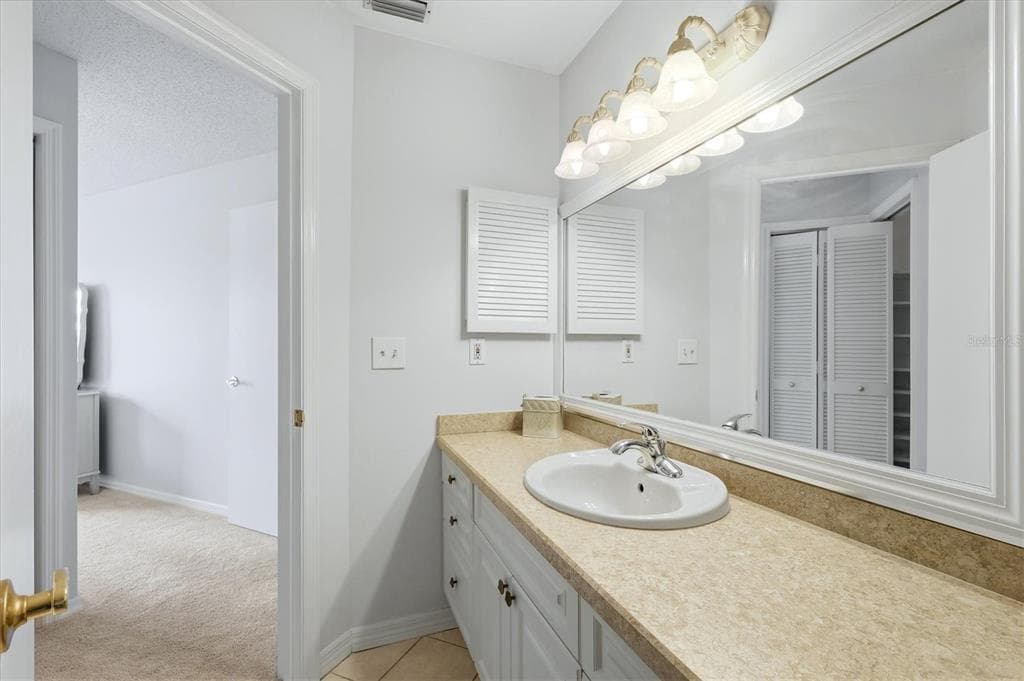 879 AUDUBON DRIVE 879 photo 24