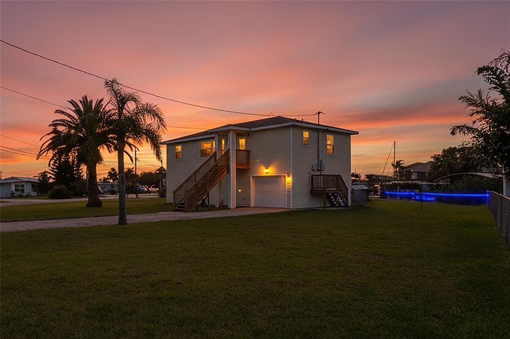 6641 BOATYARD DRIVE 2