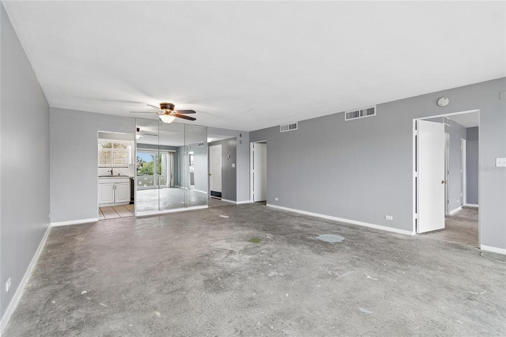 1365 N SNELL ISLE BOULEVARD NE 2E photo 12