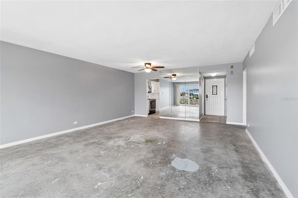 1365 N SNELL ISLE BOULEVARD NE 2E photo 11