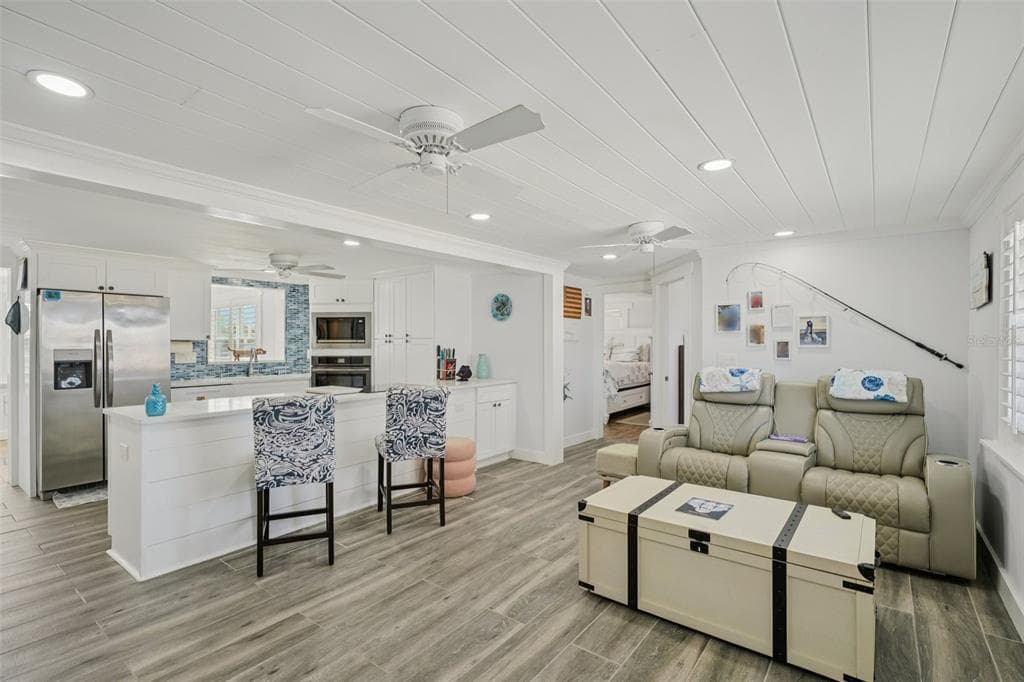13700 LESLIE DRIVE photo 8