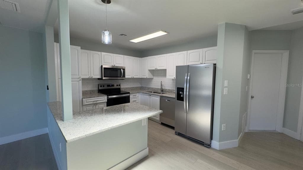 4525 PARK LAKE TERRACE S 4525 photo 6