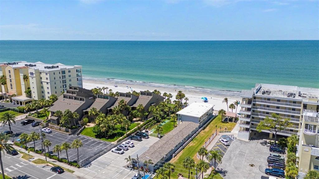 16850 GULF BOULEVARD 4 photo 6