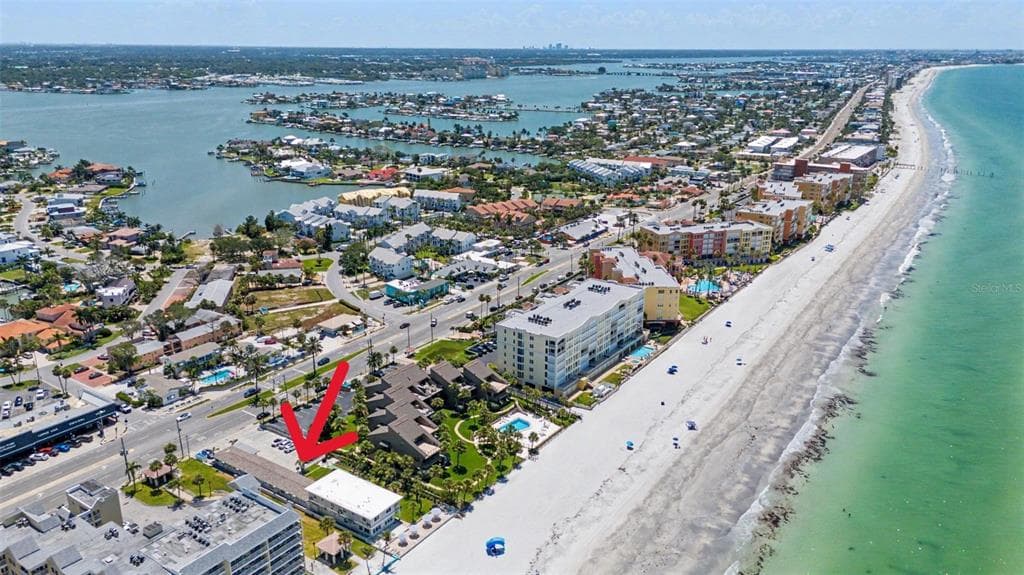 16850 GULF BOULEVARD 4 photo 7
