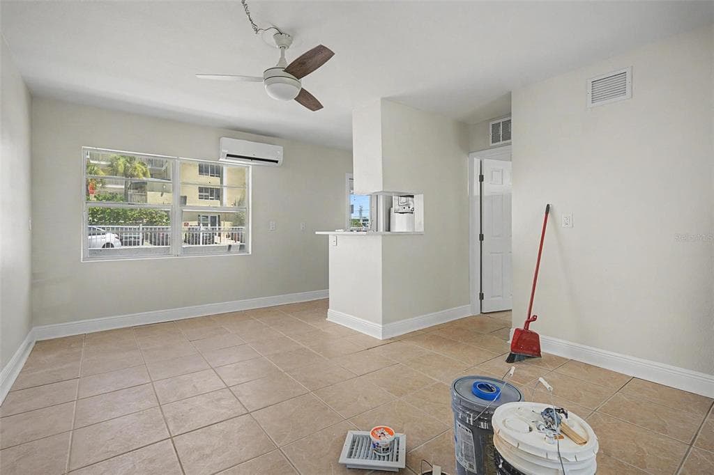 16850 GULF BOULEVARD 4 photo 10