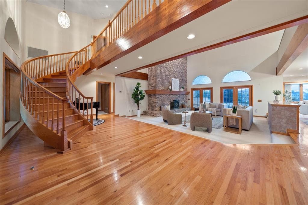 220 HARBOR VIEW LANE photo 5