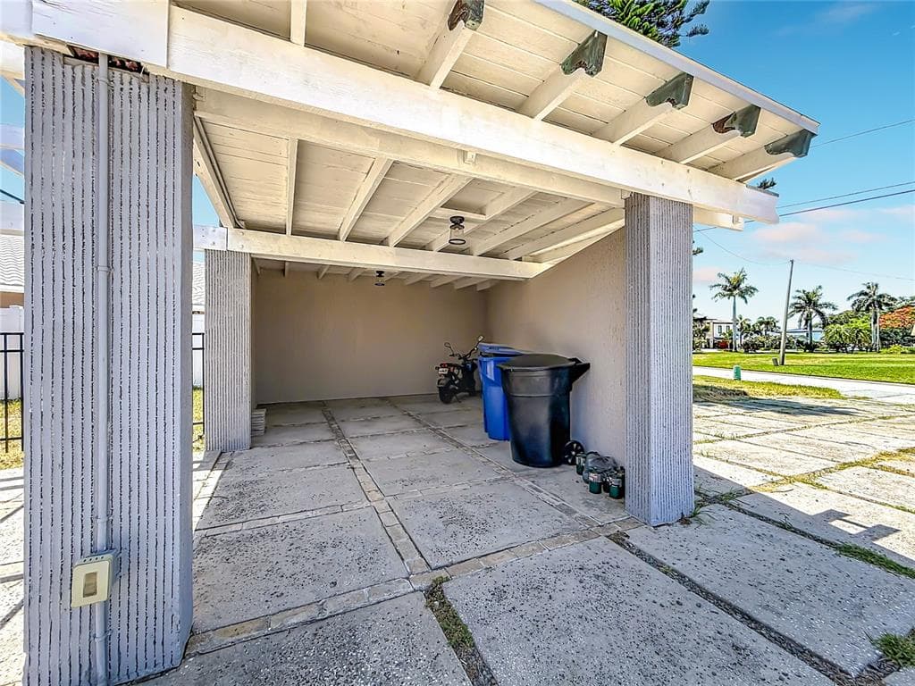 7905 11TH AVENUE S photo 5