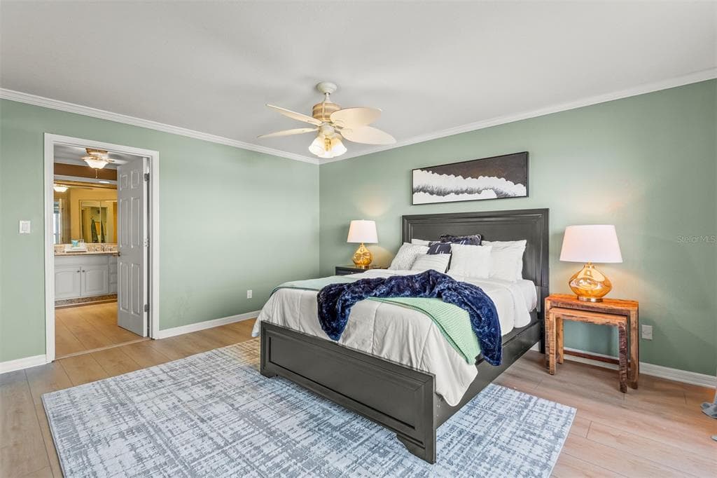 533 MARINA POINT DRIVE 533 photo 20