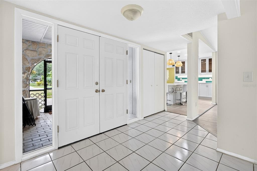 3349 ROCK CREEK DRIVE photo 4