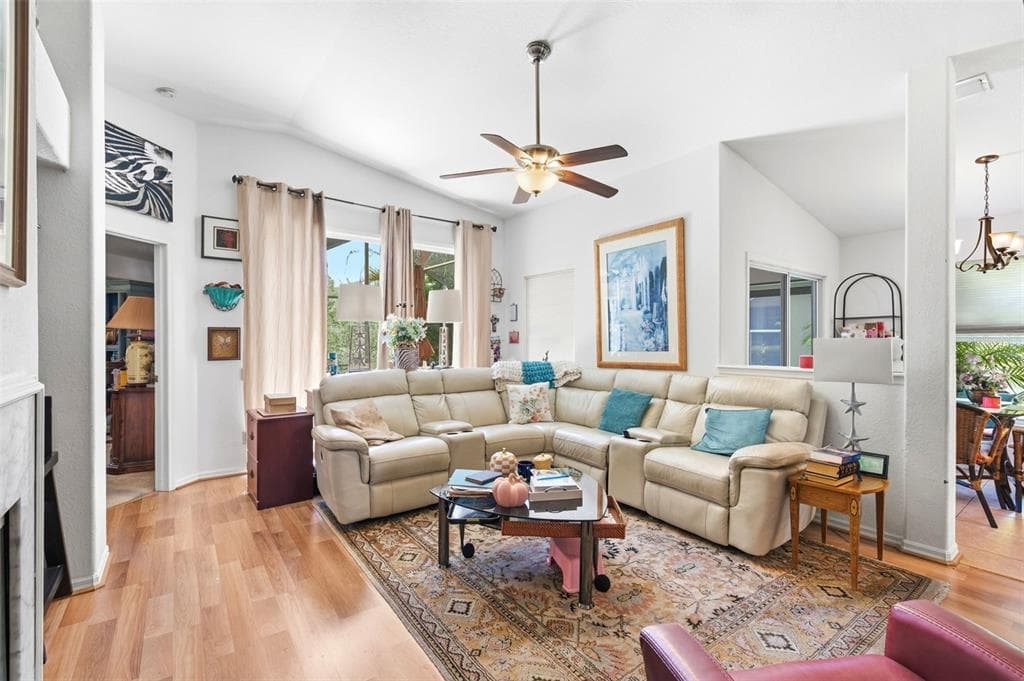 1469 RIVERDALE DRIVE photo 24