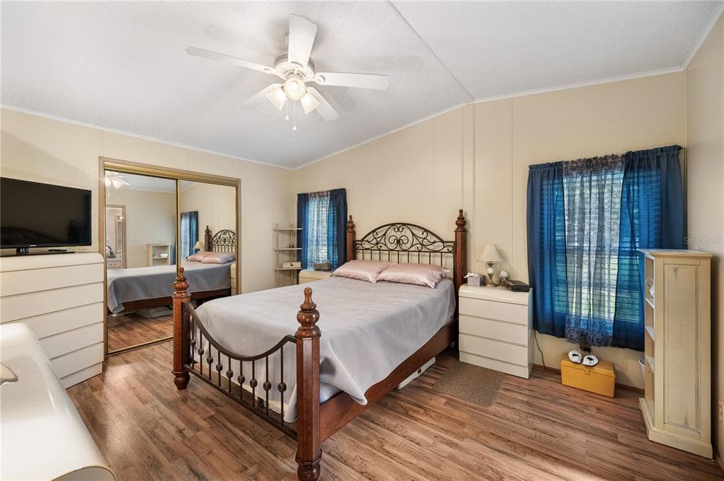 1610 REYNOLDS ROAD 333 photo 9