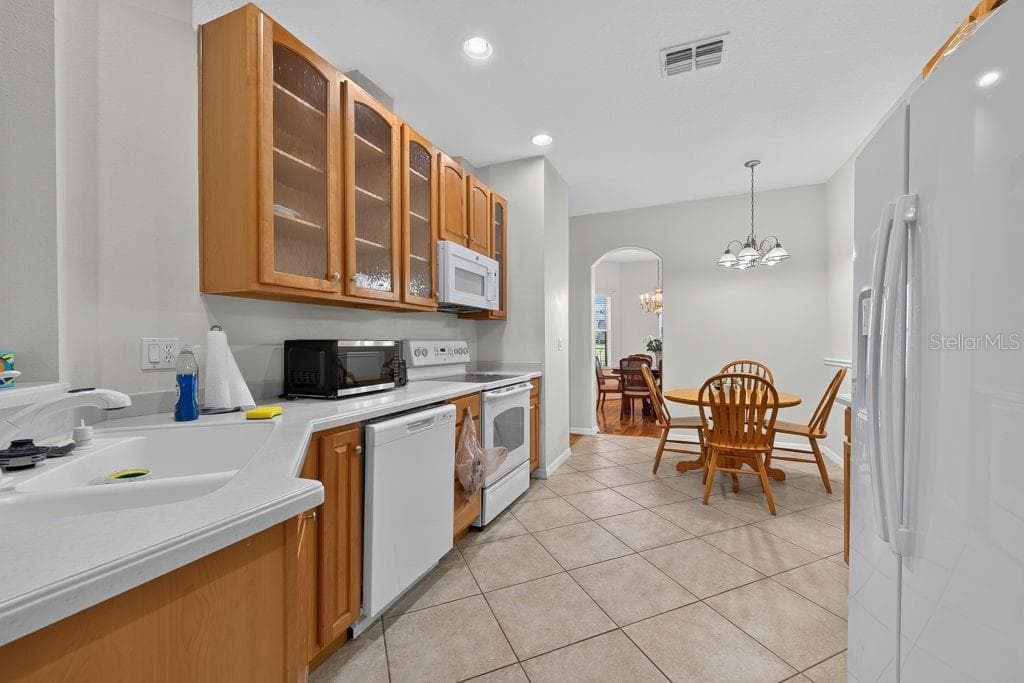 3614 PLYMOUTH DRIVE photo 16