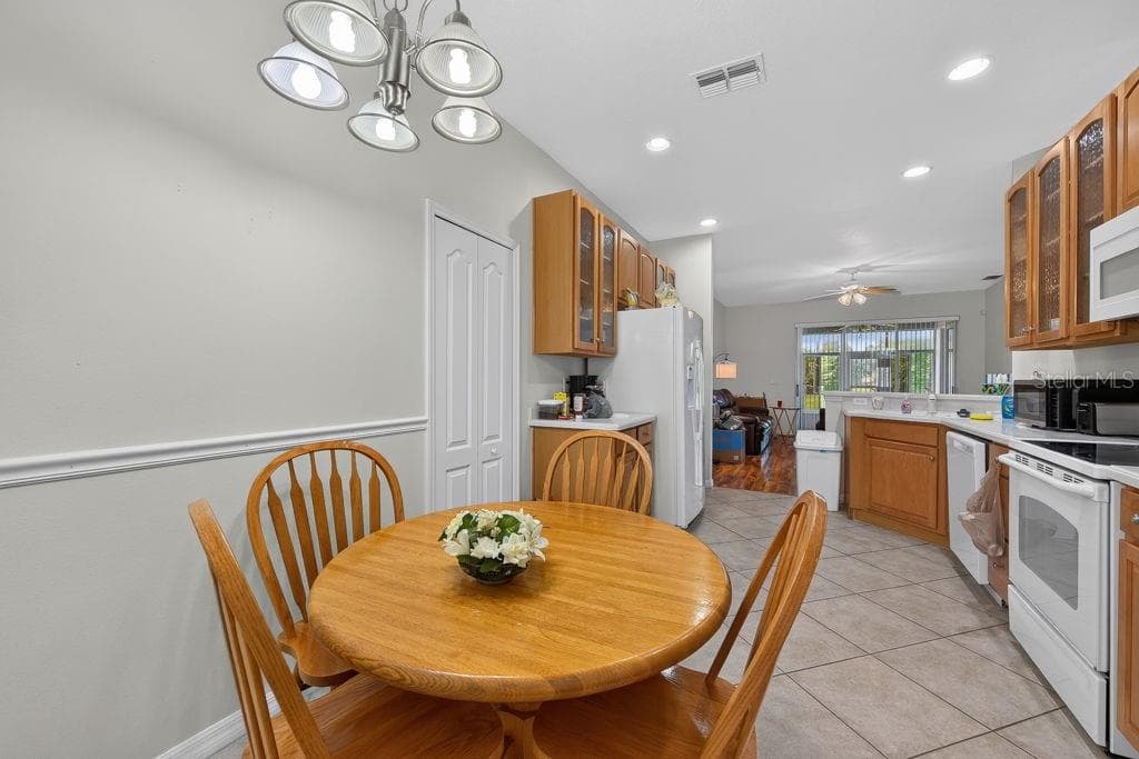 3614 PLYMOUTH DRIVE photo 21
