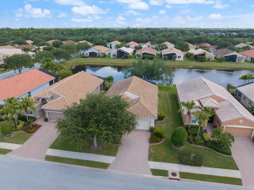 4211 64TH AVENUE E photo 3