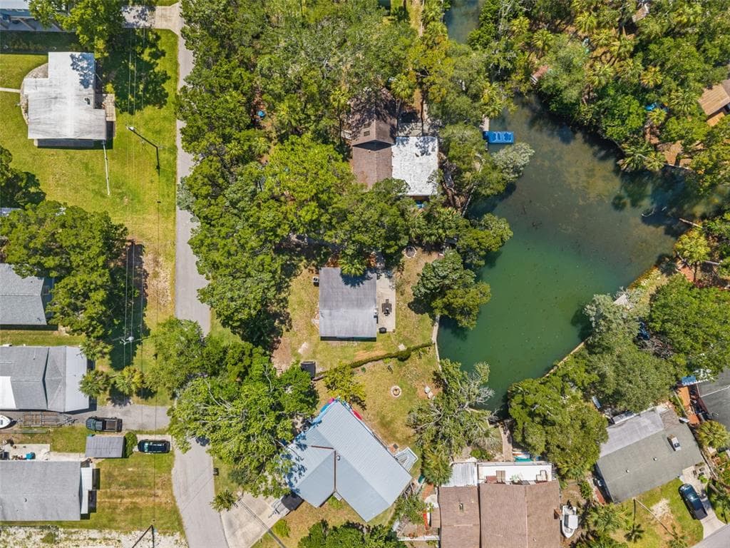 6053 PALM CREEK DRIVE photo 4