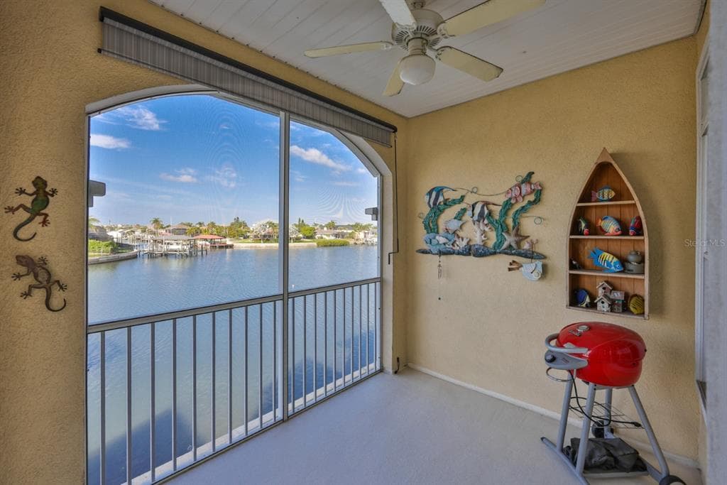 6432 SUNSET BAY CIRCLE photo 20