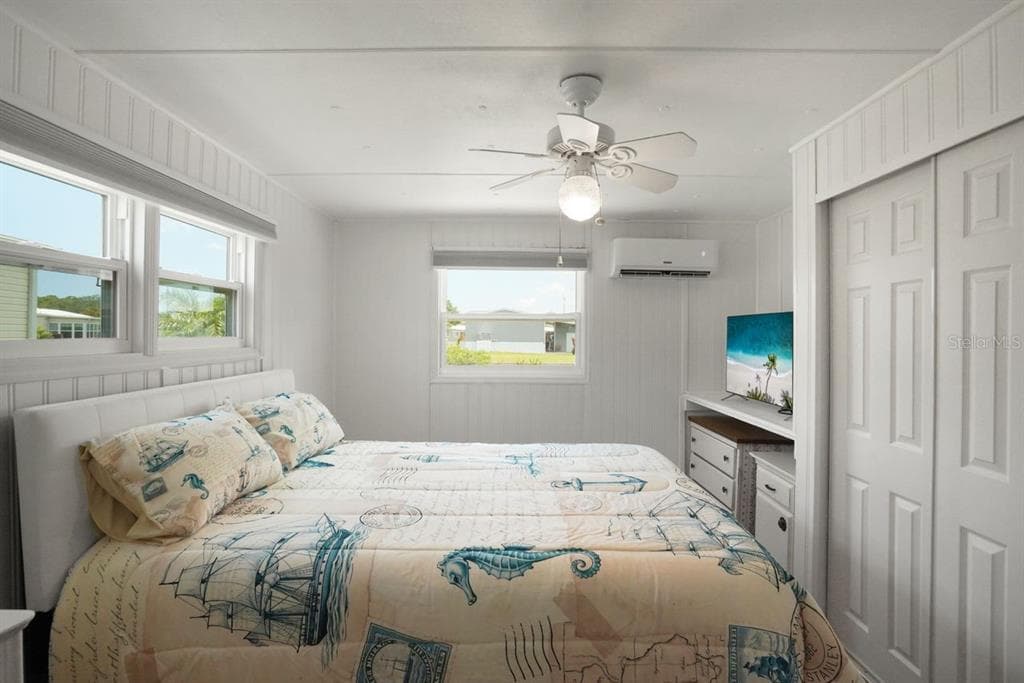 654 BLACKBURN BOULEVARD photo 21