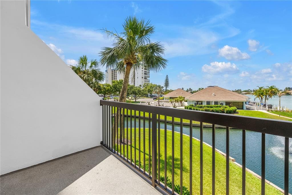 9425 BLIND PASS ROAD 207 photo 18