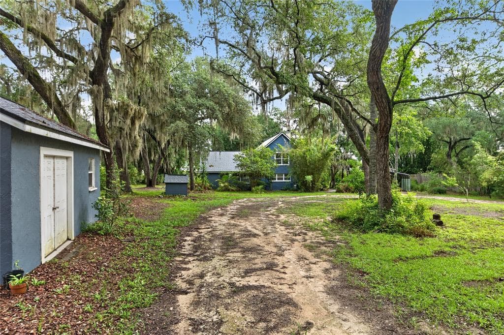 104 LONG POND WAY photo 6