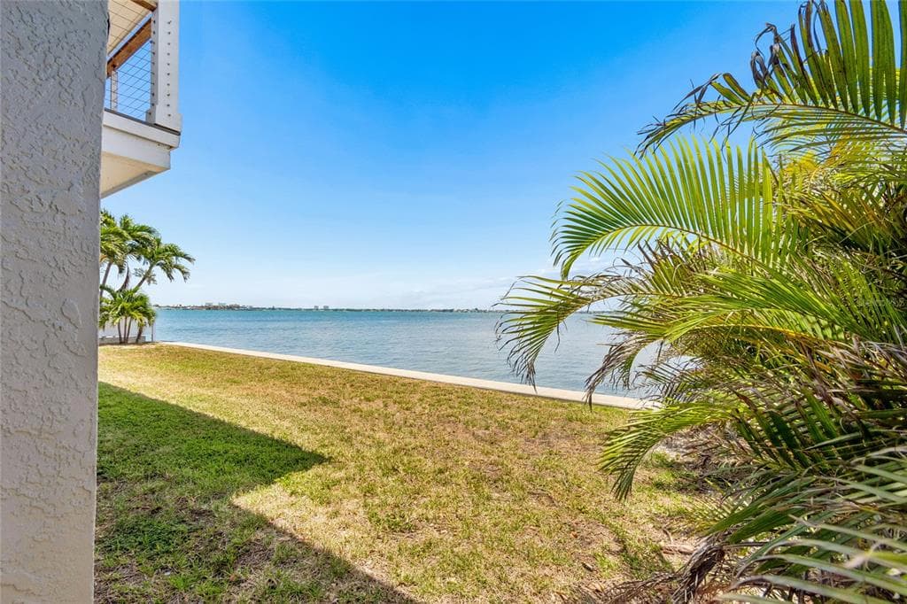 970 BOCA CIEGA ISLE DRIVE photo 13