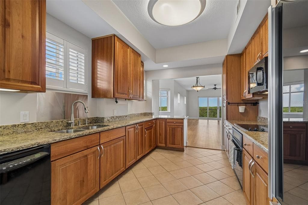 12033 GANDY BOULEVARD N 151 photo 20