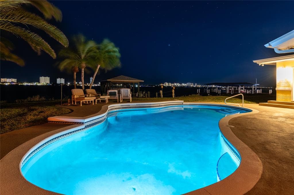 130 REEF ROAD photo 24