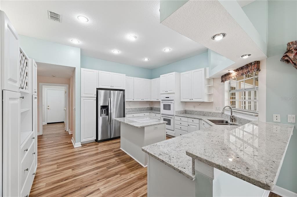 2116 PLATINUM DRIVE photo 9