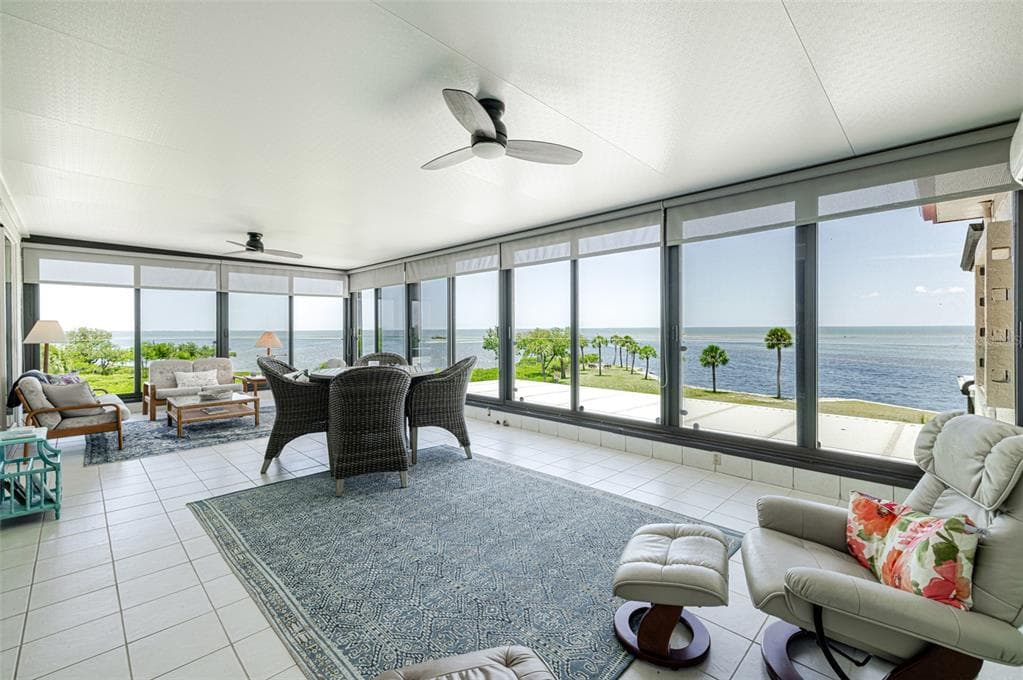 3280 SOUTHSHORE DRIVE 86C photo 2
