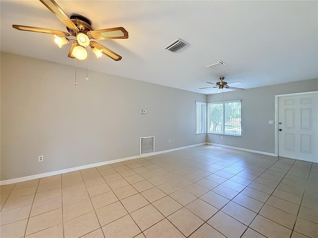 4804 BATCHELOR AVENUE photo 4