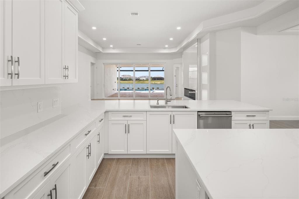 832 BLUE SHELL LOOP photo 19