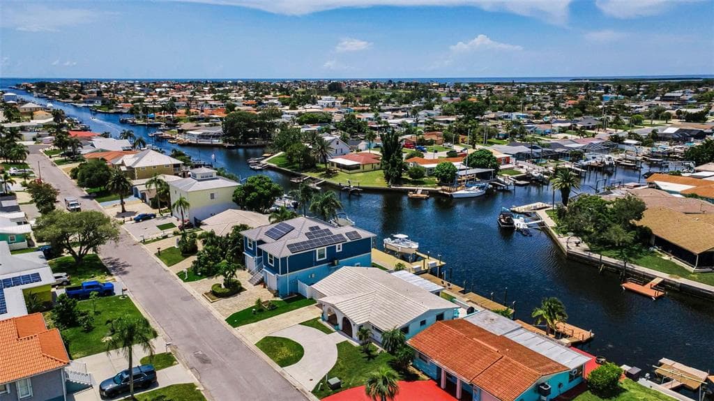 4825 SHELL STREAM BOULEVARD photo 13