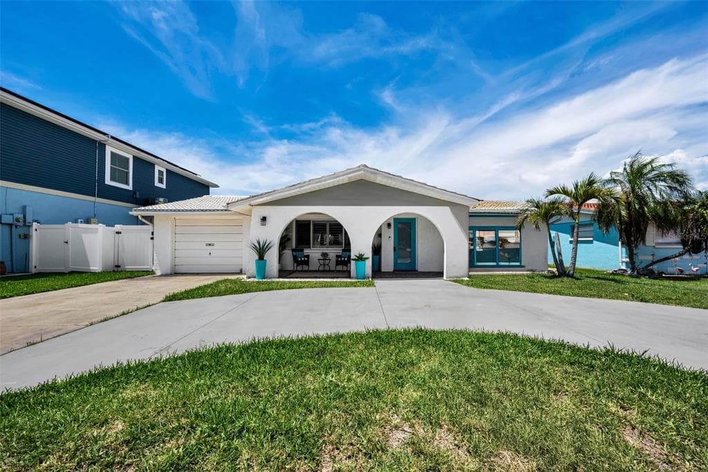4825 SHELL STREAM BOULEVARD photo 1