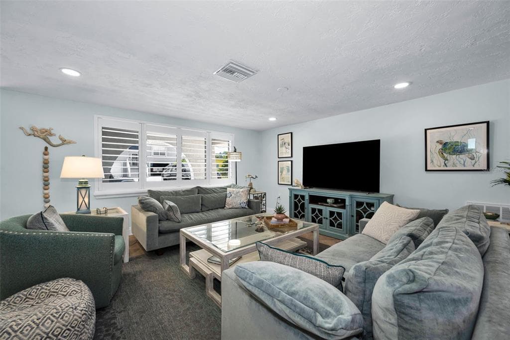 4825 SHELL STREAM BOULEVARD photo 10