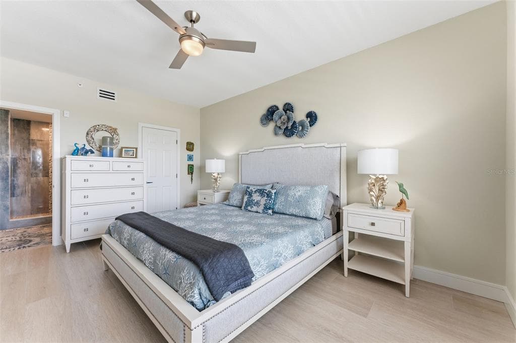 2 15TH AVENUE 401 photo 21